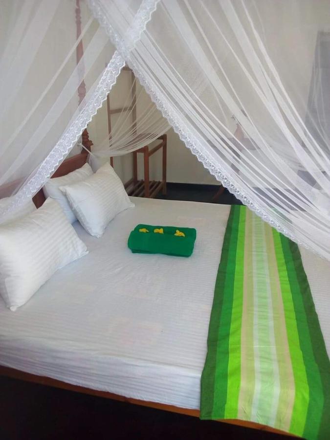 Daasa Guest Mirissa Hotel Екстериор снимка