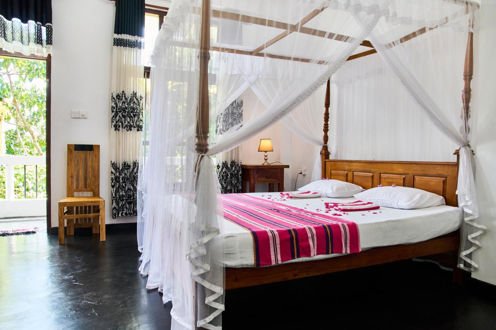 Daasa Guest Mirissa Hotel Екстериор снимка