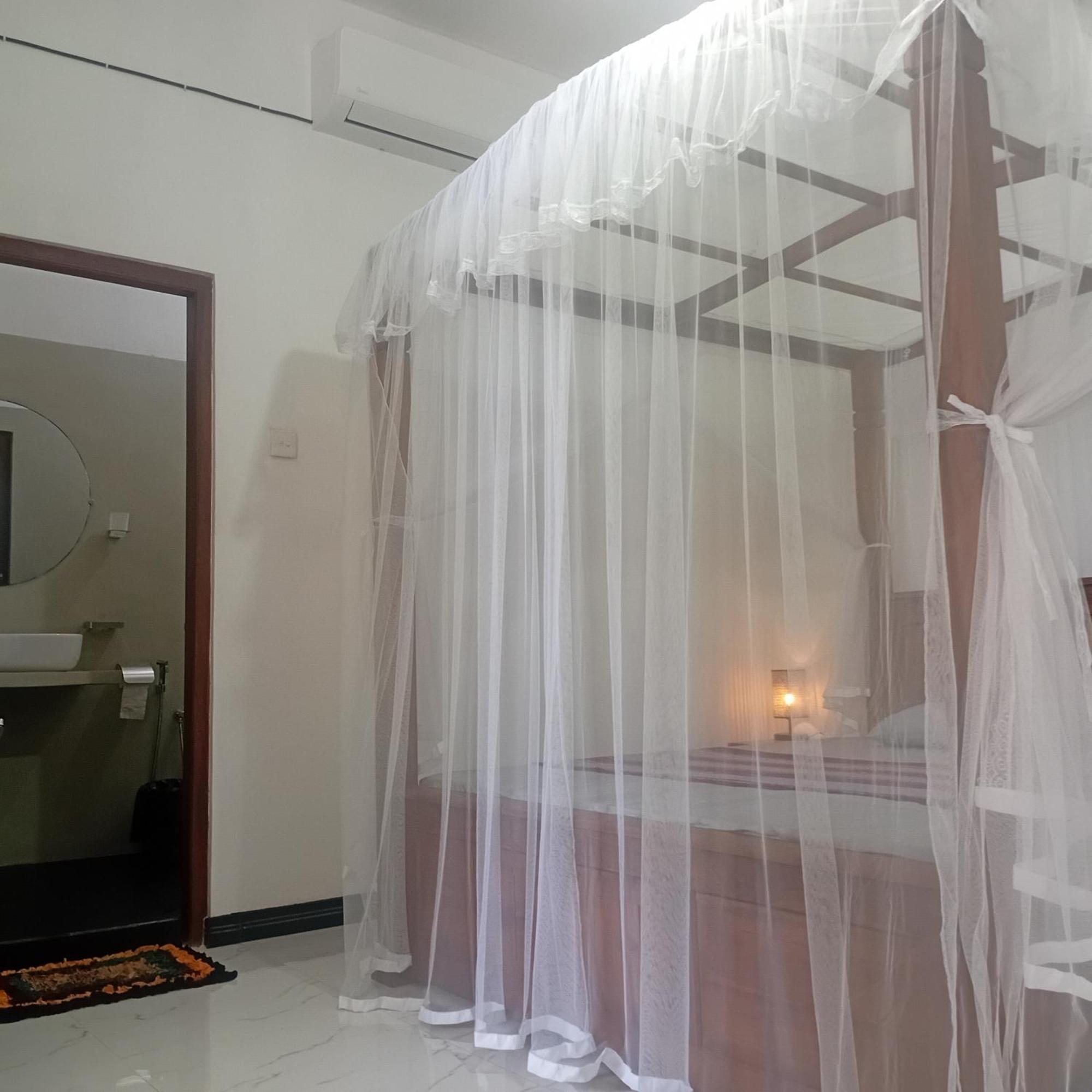 Daasa Guest Mirissa Hotel Стая снимка