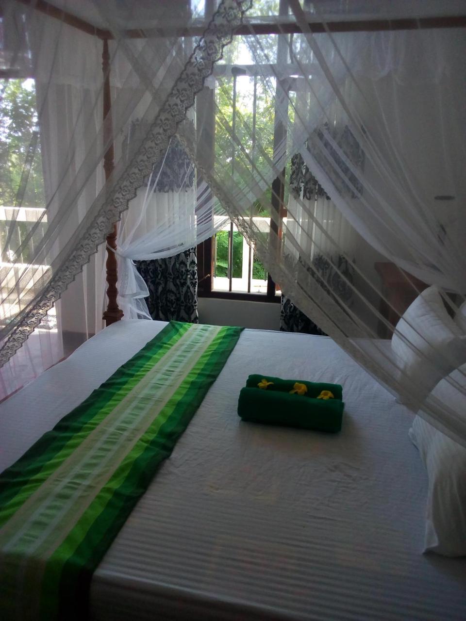 Daasa Guest Mirissa Hotel Екстериор снимка
